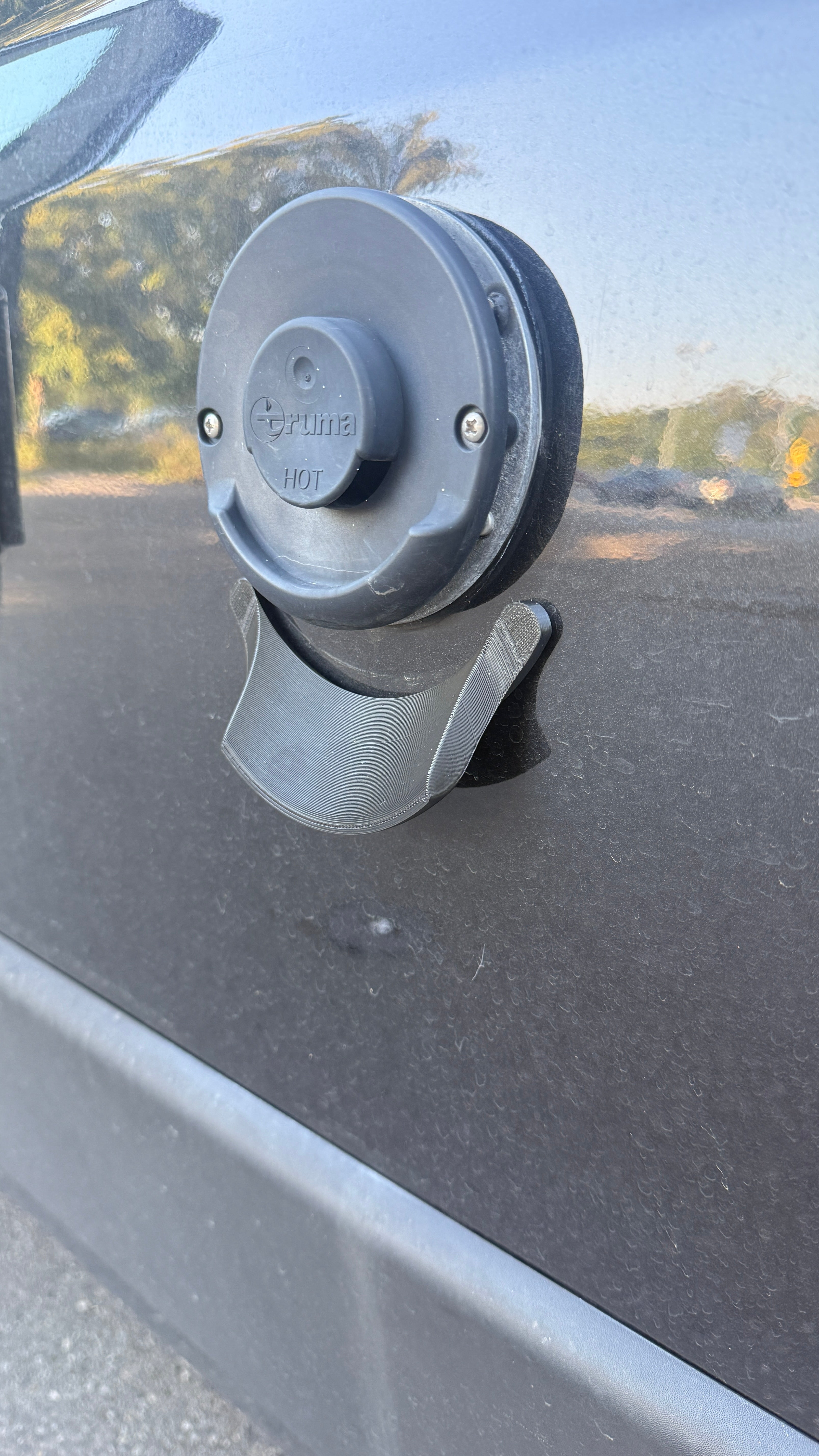 Magnetischer Kondenswasserablauf passend für Truma oder Alde Kamin | Kastenwagen und Campervan | Combi 4 6