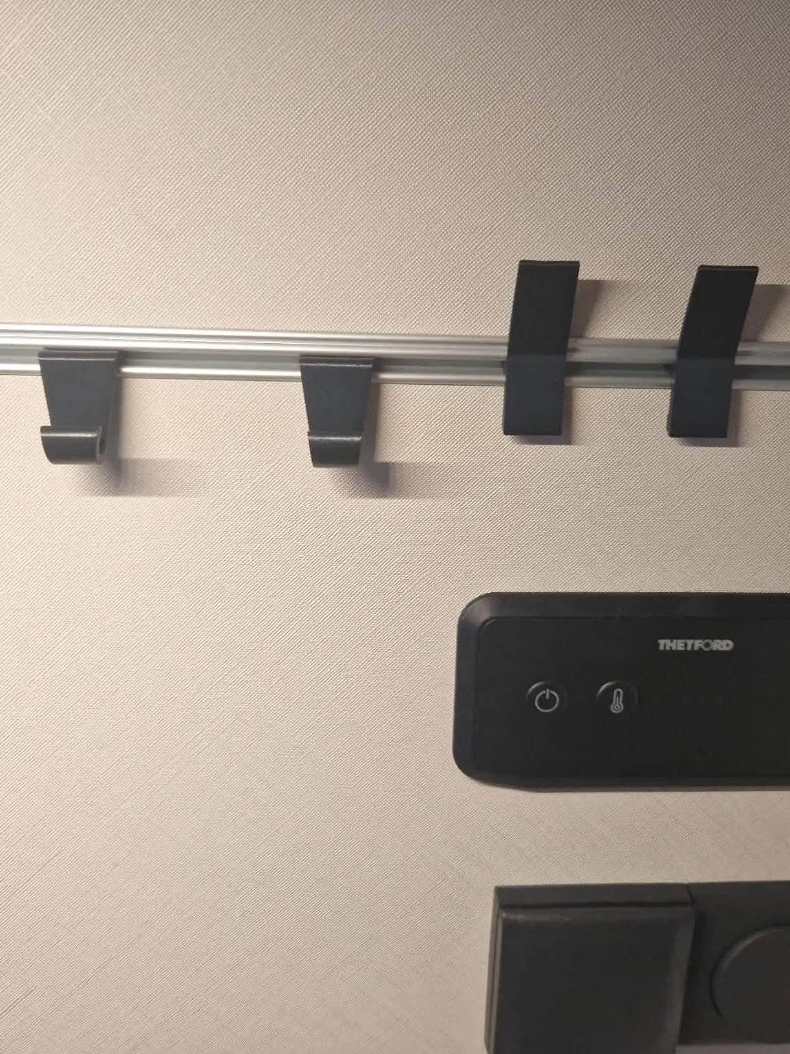 Hook suitable for the rail system of Bürstner | Crosscamp | Dethleffs | Hymer