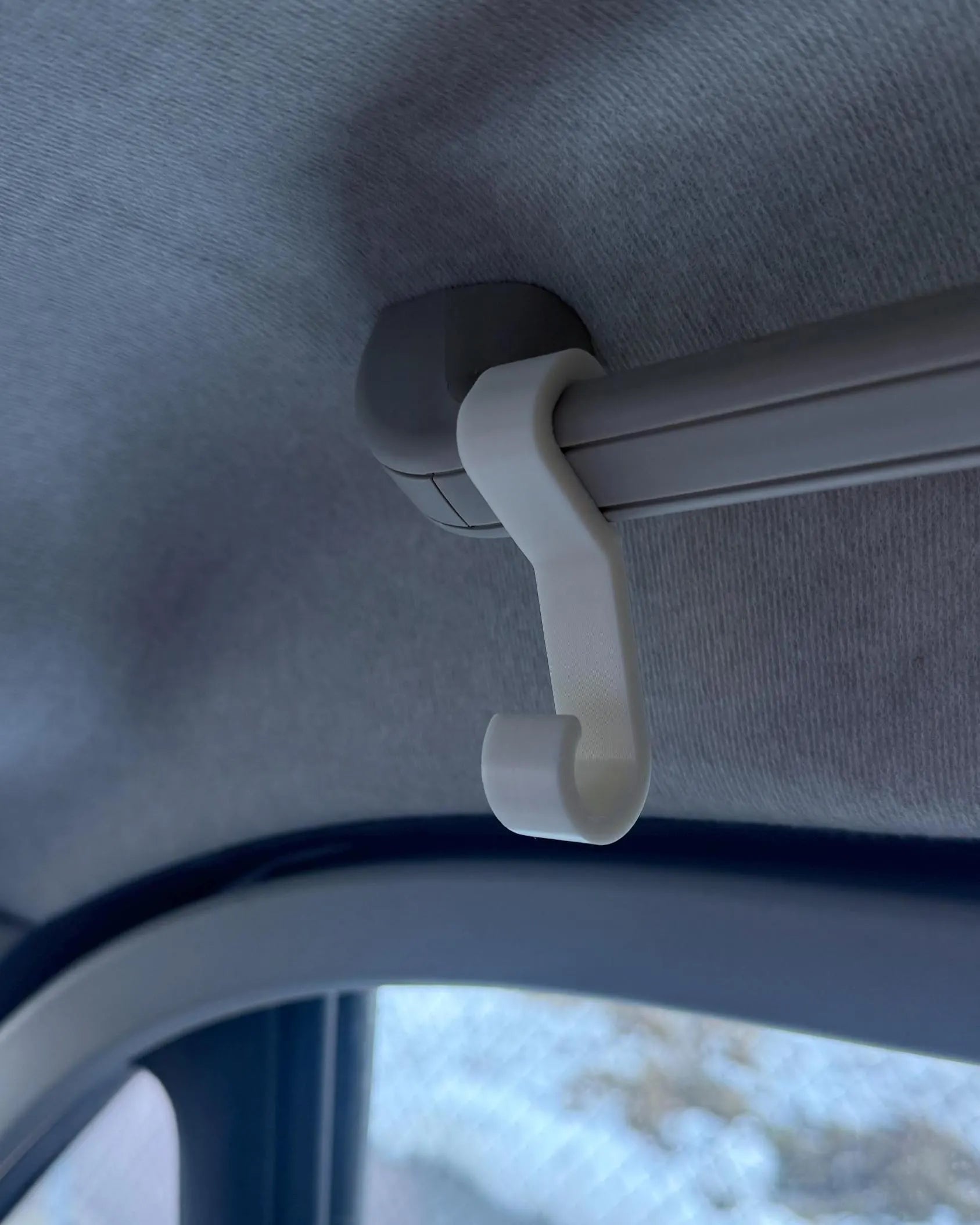 Praktischer Haken für den Haltegriff im Fahrerhaus | Stabiler Jackenhaken für Campervan / Kastenwagen / Zubehör /Fiat / Citroen /Peugeot