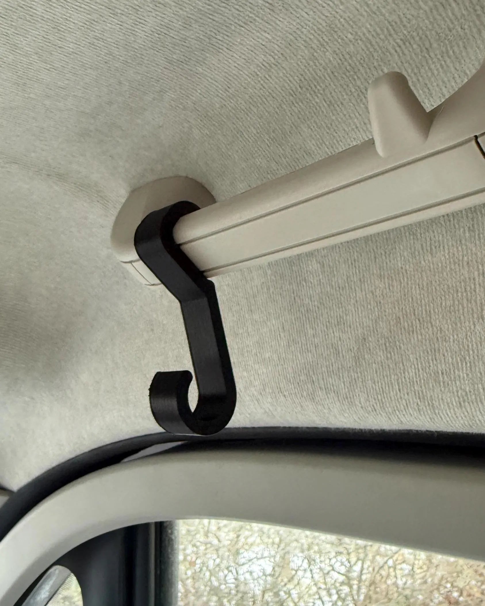 Praktischer Haken für den Haltegriff im Fahrerhaus | Stabiler Jackenhaken für Campervan / Kastenwagen / Zubehör /Fiat / Citroen /Peugeot