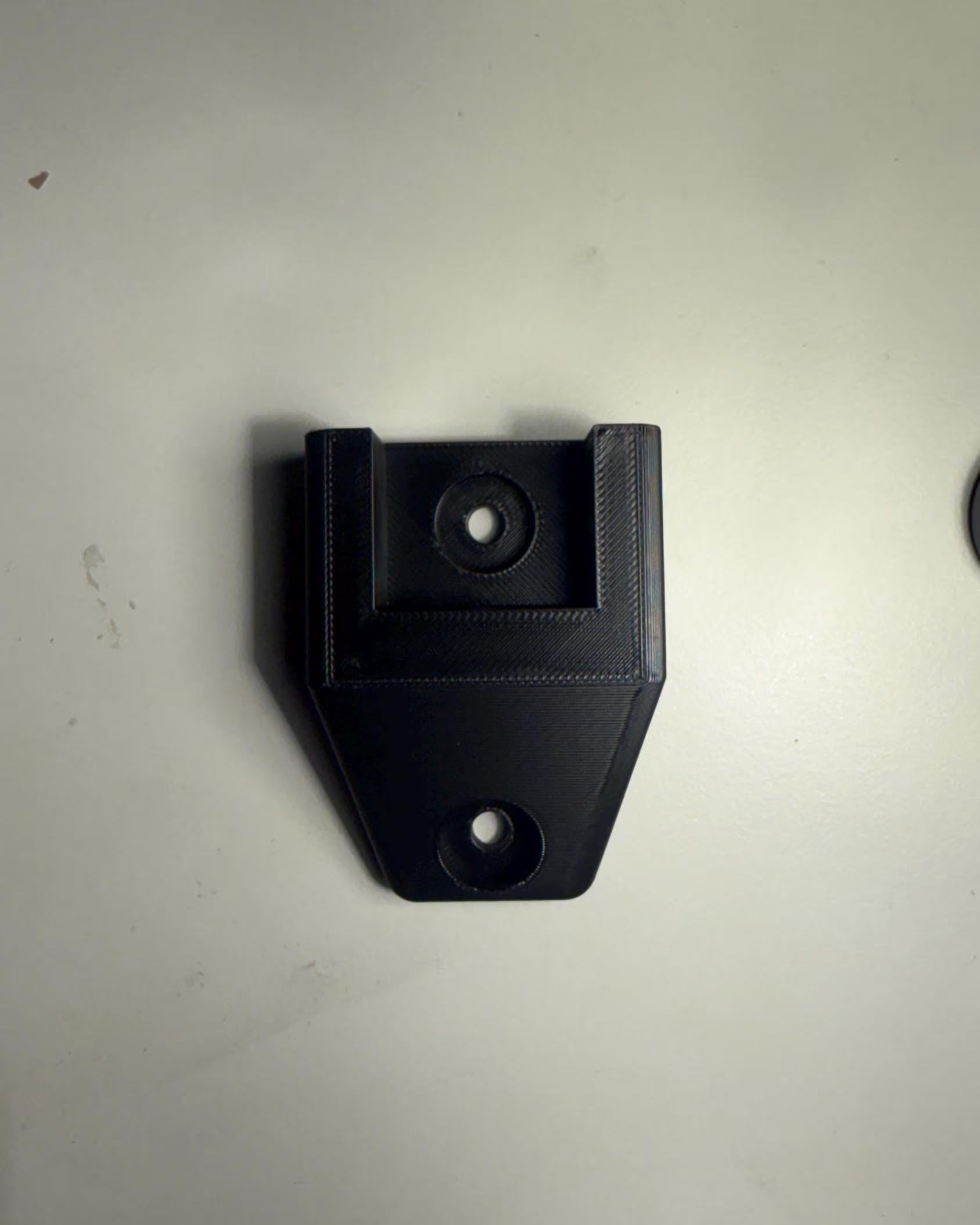 Betthalter für Aluprofil im Campervan – Aluprofilhalter für Wohnmobil Bettumbau passend für Pössl, Dethleffs, Crosscamp